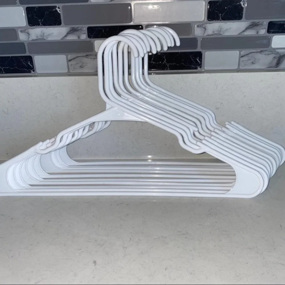 White Plastic‎ Hangers Clothing Hangers 10 Pack